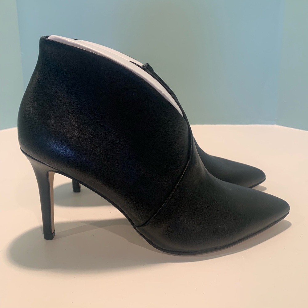 Jessica Simpson black leather stiletto ankle boots